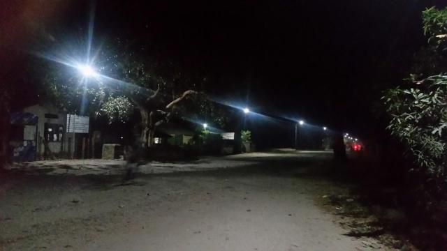Solar street lamps at Beldangi camp.